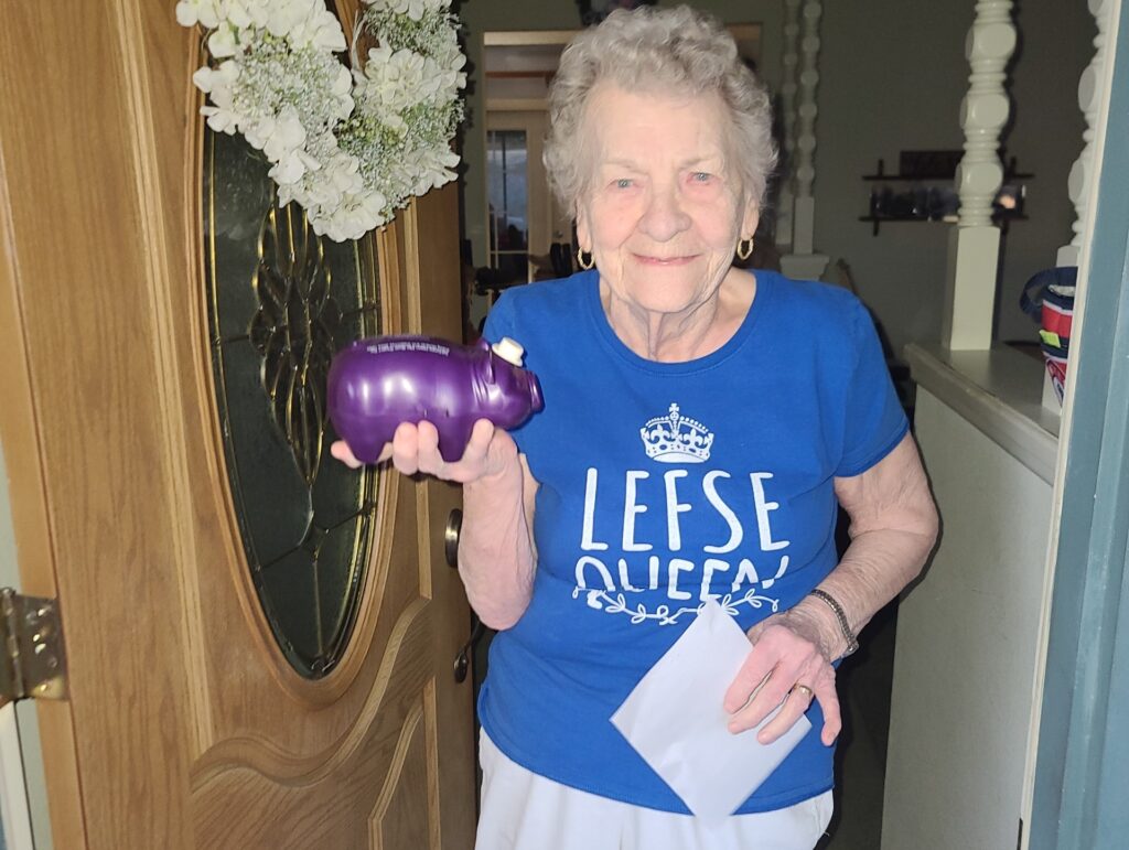 DOROTHY HAMRE 4 YEAR CUSTOMER