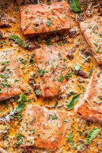 SUNDRIED TOMATO SALMON SUPPER